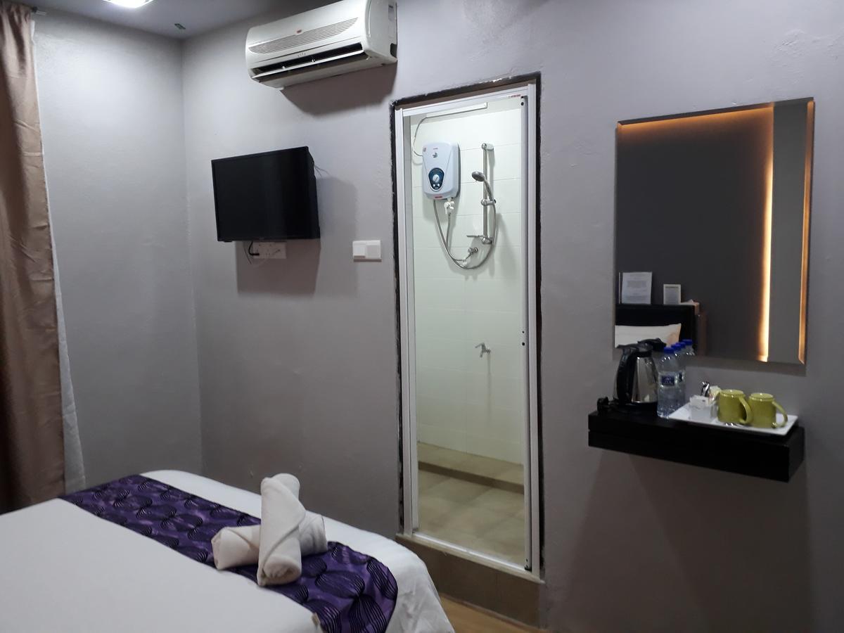 Sunset Villa Inn Pantai Cenang  Bagian luar foto
